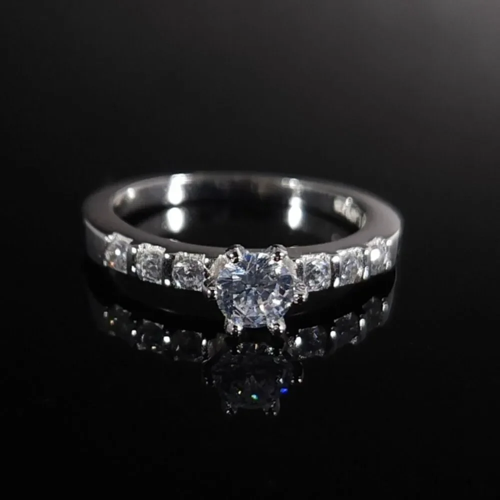 Simulated Diamond Ring in Sterling Silver Size 7